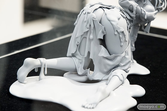 アニプレックス+ 通常攻撃が全体攻撃で二回攻撃のお母さんは好きですか？ 大好真々子 ～スライムダメージ ver.～ フィギュア 17