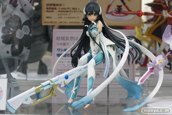 秋葉原の新作フィギュア展示の様子 あみあみ 17