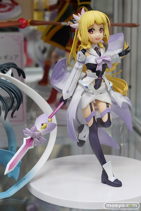 秋葉原の新作フィギュア展示の様子 あみあみ 18