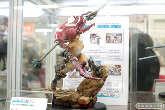 秋葉原の新作フィギュア展示の様子 あみあみ 24