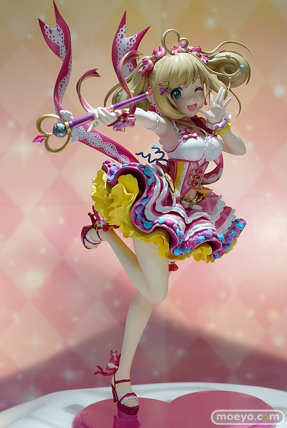 秋葉原の新作フィギュア展示の様子 あみあみ 27