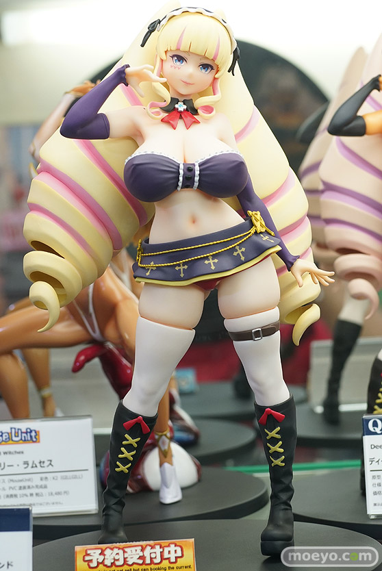 秋葉原の新作フィギュア展示の様子コトブキヤ アキバソフマップ１号店 ボークスホビー天国 31