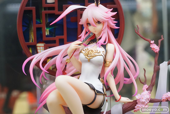 秋葉原の新作フィギュア展示の様子 13