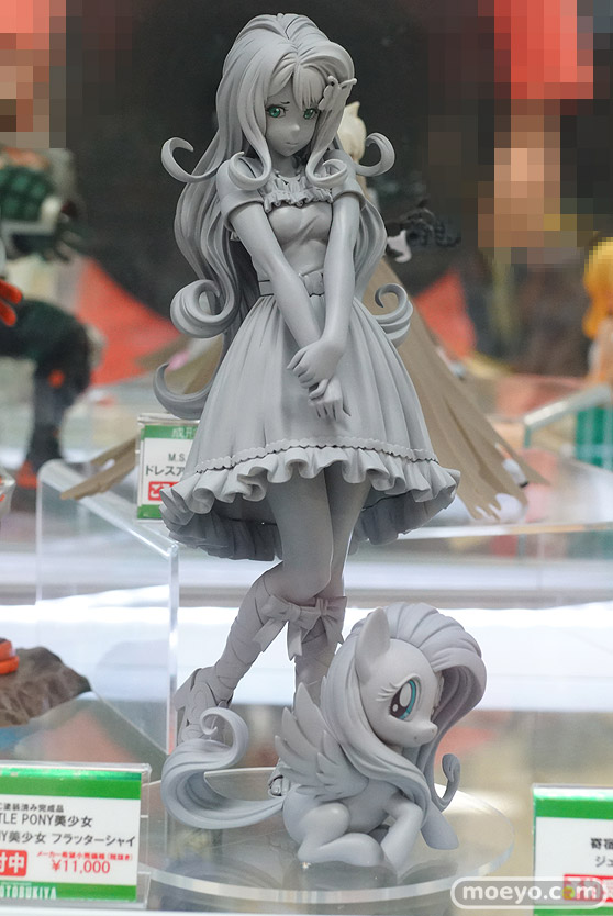 秋葉原の新作フィギュア展示の様子 16