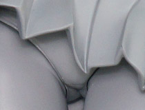 ヴィネット風の台座が世界観を演出！グッドスマイルカンパニー新作美少女フィギュア「SSSS.GRIDMAN 新条アカネ」監修中原型が展示！【WF2019夏】