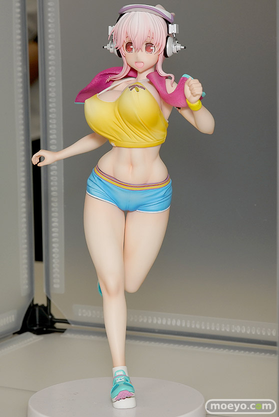 回天堂 すーぱーそに子　ジョギングver. フィギュア 04