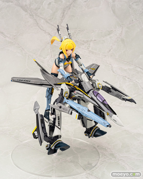 アオシマ ACKS V.F.G. マクロスF VF-25S メサイア プラモデル 03