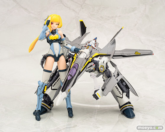 アオシマ ACKS V.F.G. マクロスF VF-25S メサイア プラモデル 09