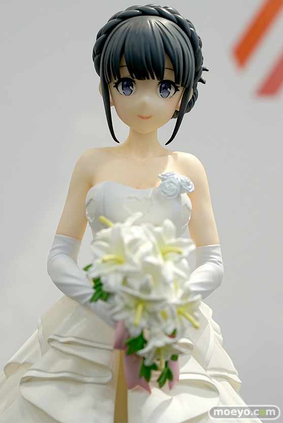 秋葉原の新作フィギュア展示の様子 02