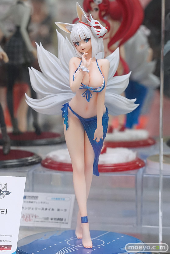 秋葉原の新作フィギュア展示の様子 14