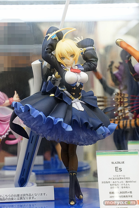 秋葉原の新作フィギュア展示の様子 21