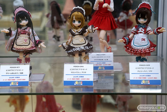 秋葉原の新作フィギュア展示の様子 32