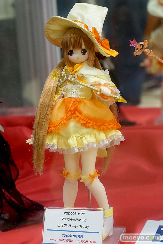 秋葉原の新作フィギュア展示の様子 40