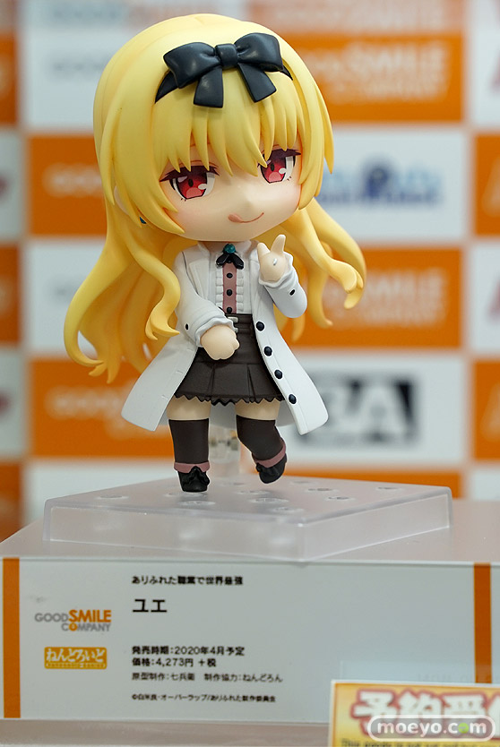 秋葉原の新作フィギュア展示の様子 04