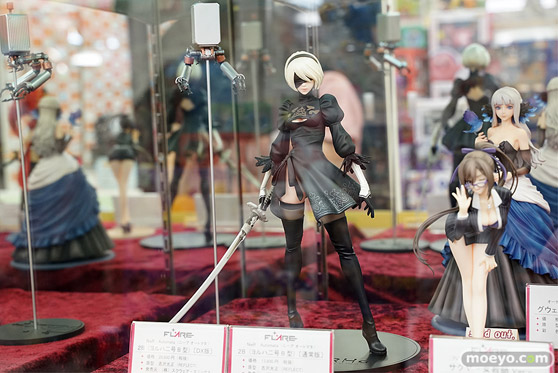 秋葉原の新作フィギュア展示の様子 19