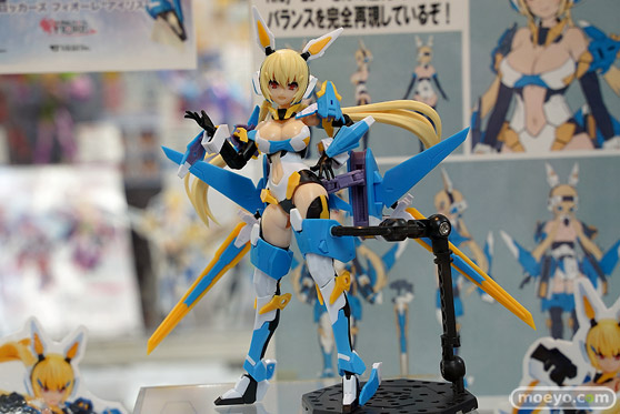 秋葉原の新作フィギュア展示の様子 34