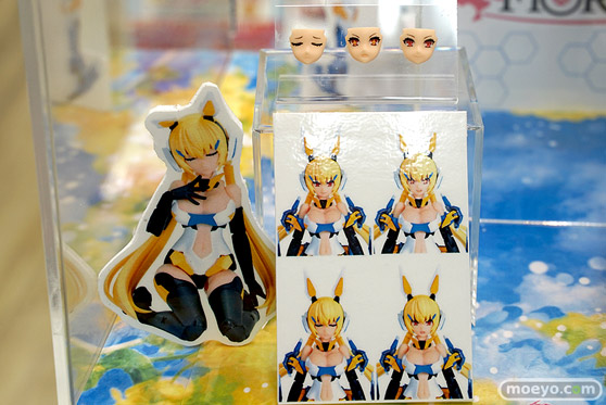 秋葉原の新作フィギュア展示の様子 38