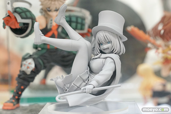 秋葉原の新作フィギュア展示の様子　20190927 08