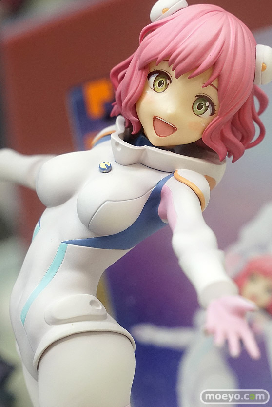 秋葉原の新作フィギュア展示の様子　20190927 17