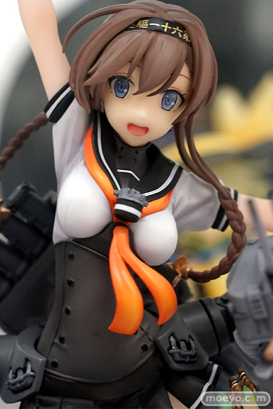 秋葉原の新作フィギュア展示の様子 08