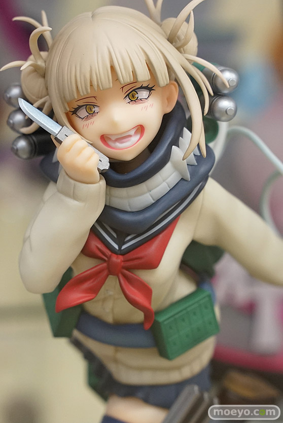 秋葉原の新作フィギュア展示の様子 17