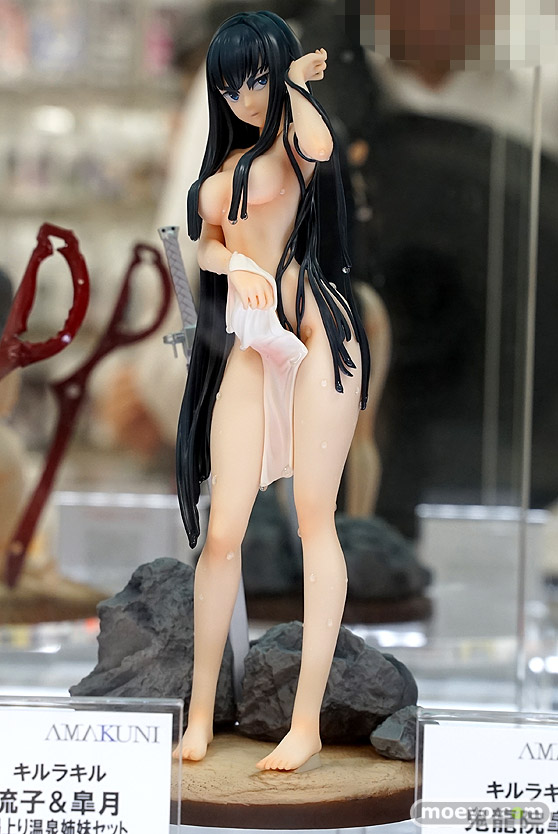 秋葉原の新作フィギュア展示の様子 29