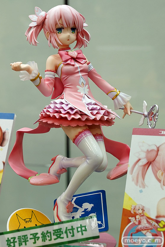 秋葉原の新作フィギュア展示の様子 49