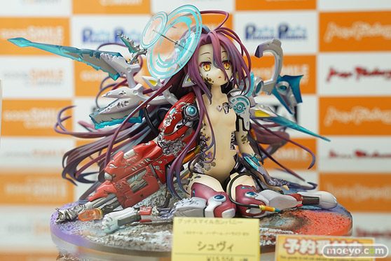 秋葉原の新作フィギュア展示の様子 12