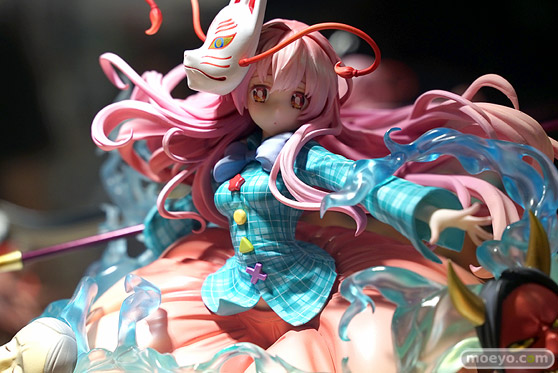 秋葉原の新作フィギュア展示の様子 03