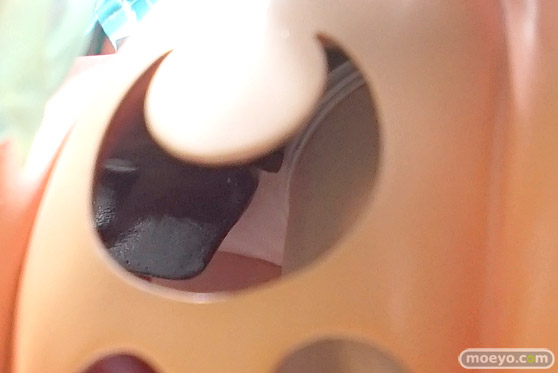 秋葉原の新作フィギュア展示の様子 04