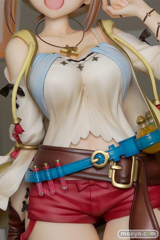 Wonderful Works ライザのアトリエ 常闇の女王と秘密の隠れ家 ライザ(ライザリン・シュタウト) フィギュア 榊馨 やまかつ iTANDi 路川宏之 アクアマリン 06