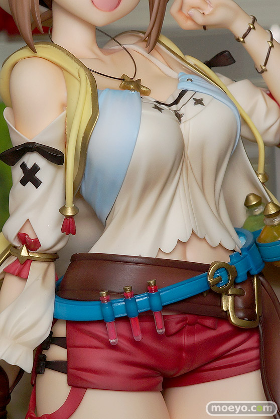 Wonderful Works ライザのアトリエ 常闇の女王と秘密の隠れ家 ライザ(ライザリン・シュタウト) フィギュア 榊馨 やまかつ iTANDi 路川宏之 アクアマリン 07