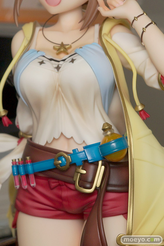 Wonderful Works ライザのアトリエ 常闇の女王と秘密の隠れ家 ライザ(ライザリン・シュタウト) フィギュア 榊馨 やまかつ iTANDi 路川宏之 アクアマリン 08