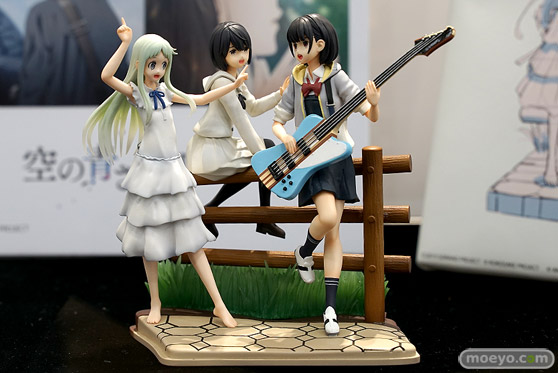 秋葉原の新作フィギュア展示の様子 07