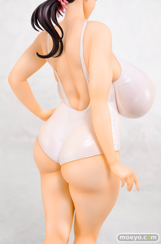 Q-six クイーンズブレイド 美しき闘士たち 武器屋カトレア 白水着ver. フィギュア 18