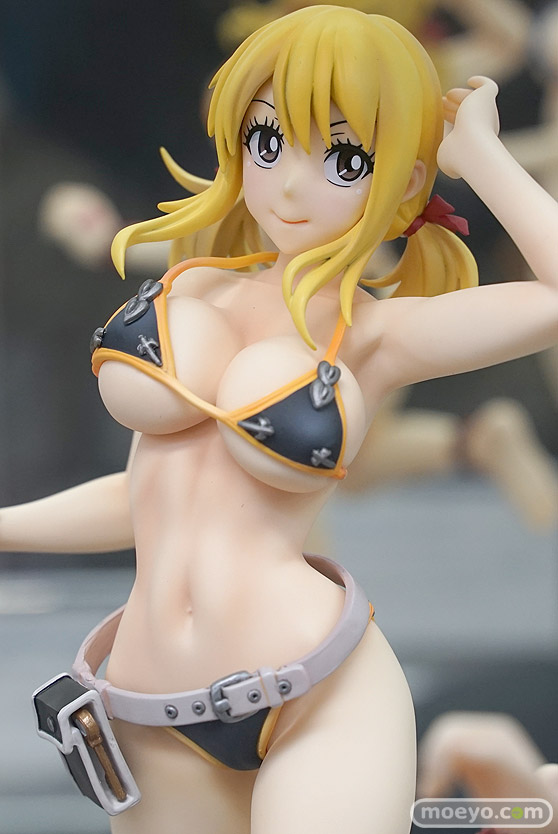 秋葉原の新作フィギュア展示の様子 12