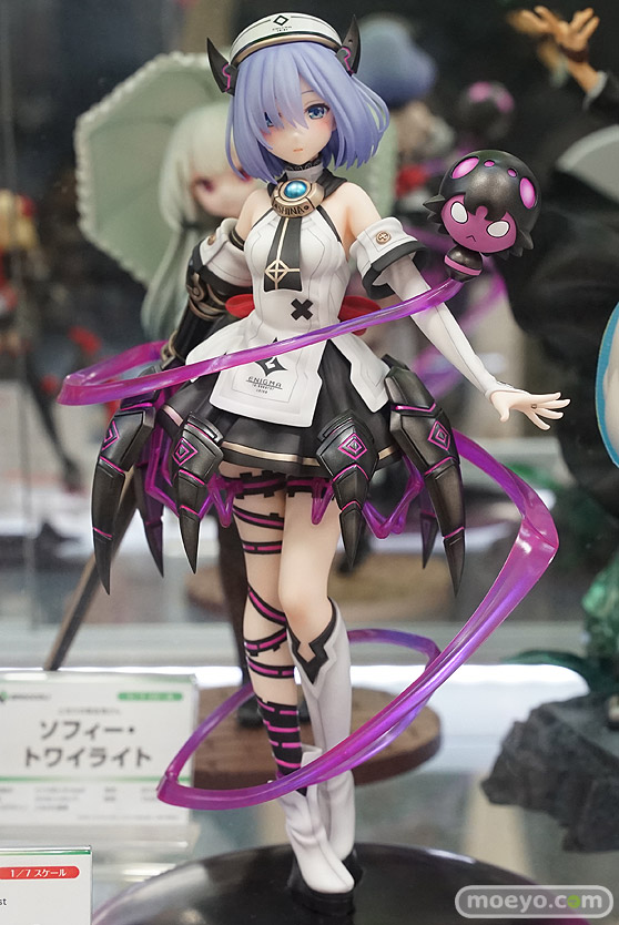 秋葉原の新作フィギュア展示の様子 30