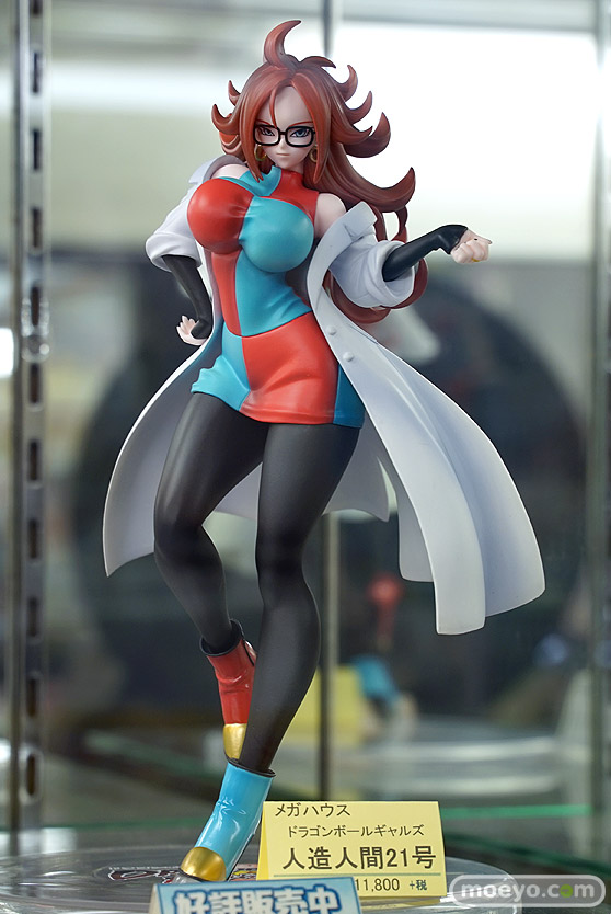 秋葉原の新作フィギュア展示の様子 19