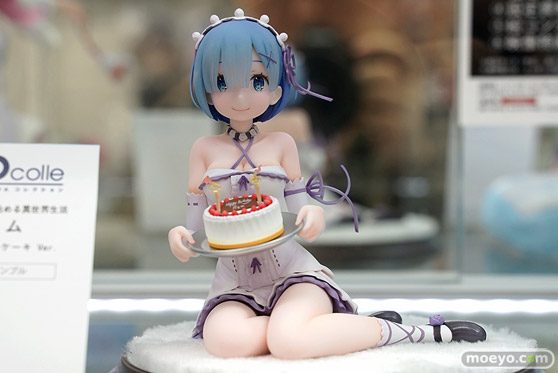 秋葉原の新作フィギュア展示の様子 06