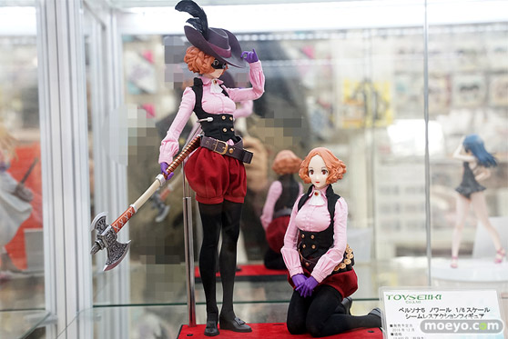 秋葉原の新作フィギュア展示の様子 09