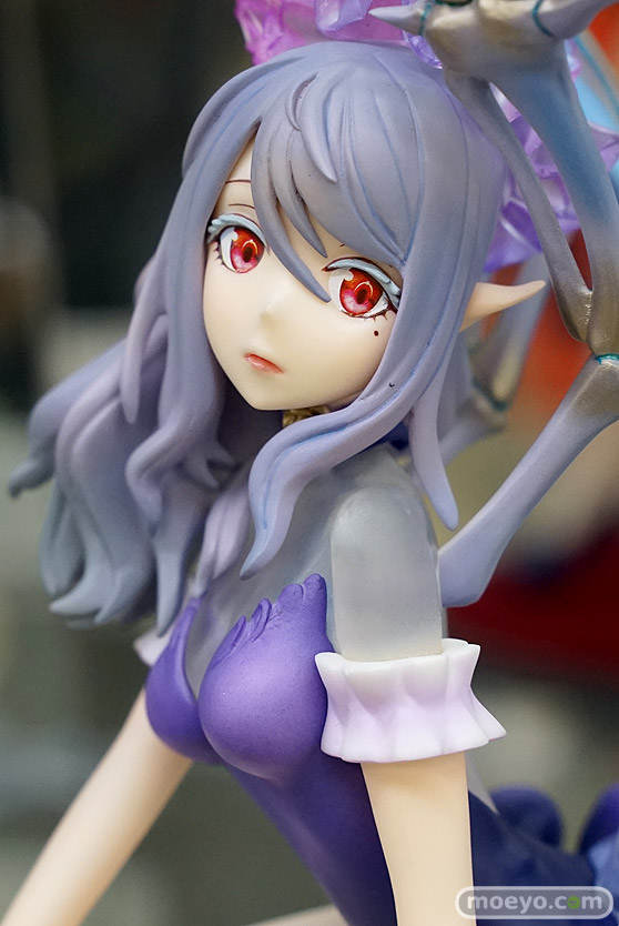 秋葉原の新作フィギュア展示の様子 17