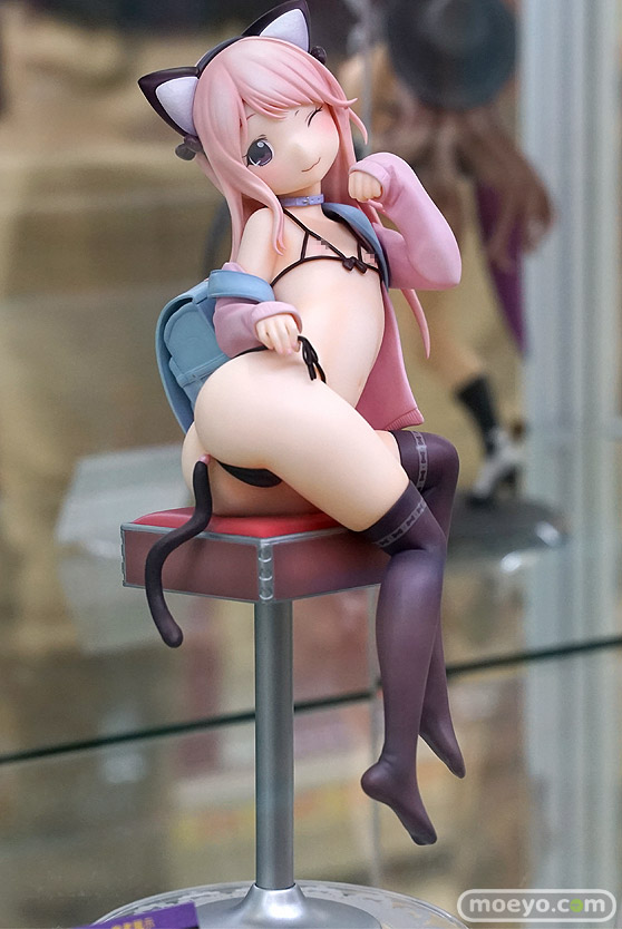 秋葉原の新作フィギュア展示の様子 49