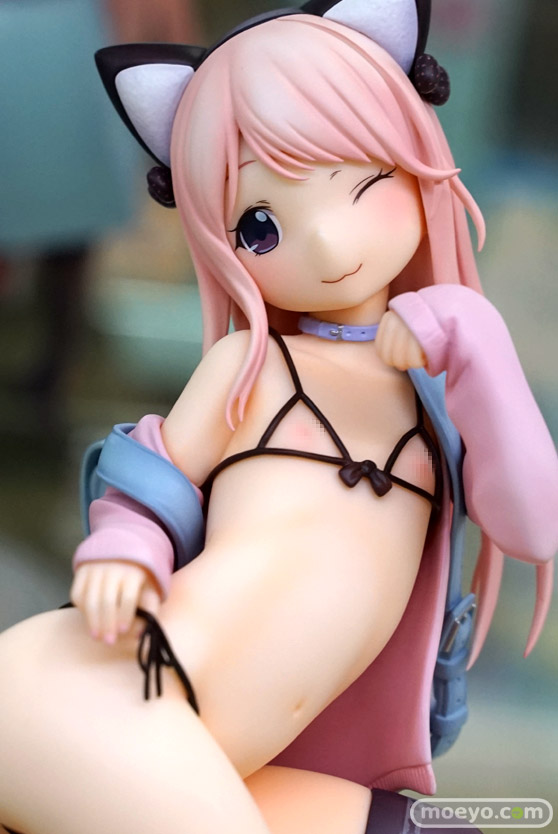 秋葉原の新作フィギュア展示の様子 50