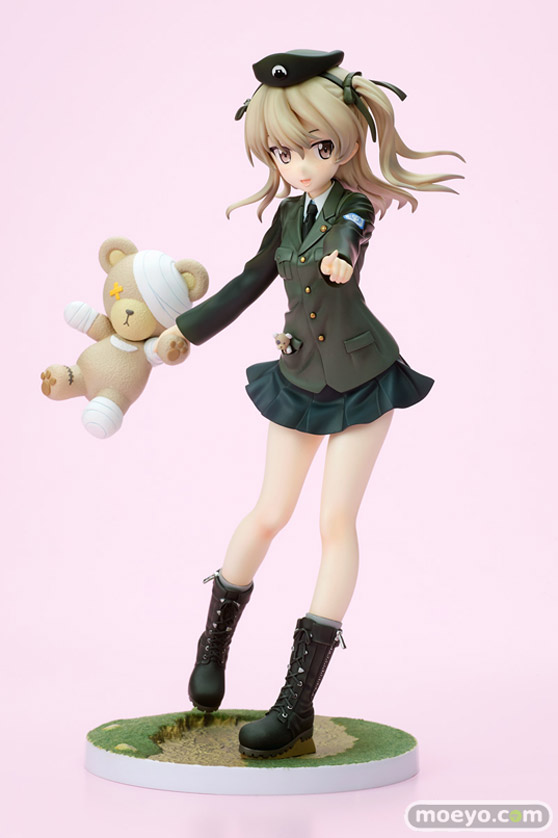 ウェーブ ドリームテック ガールズ＆パンツァー 島田愛里寿 [パンツァージャケットVer.] フィギュア 01