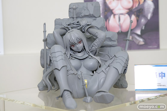 ネイティブ 女騎士ヴェレリー フィギュア 犬江しんすけ 榊馨 エロ キャストオフ 01