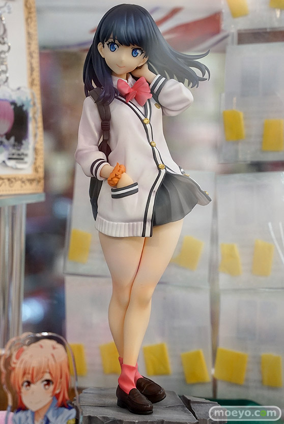 秋葉原の新作フィギュア展示の様子 28