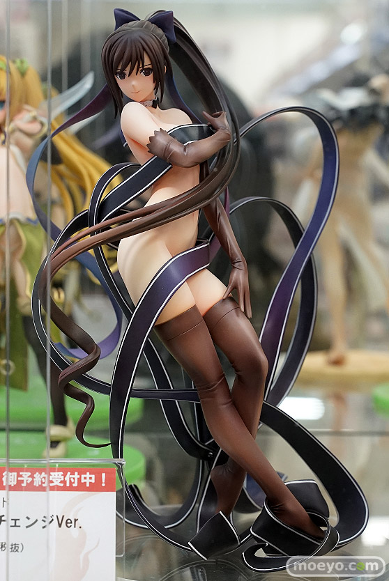 秋葉原の新作フィギュア展示の様子 26