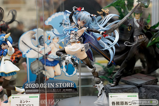 秋葉原の新作フィギュア展示の様子 39