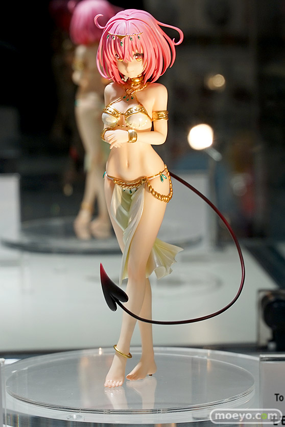 秋葉原の新作フィギュア展示の様子 54