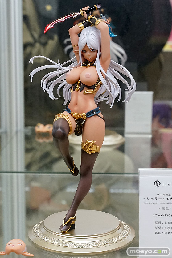秋葉原の新作フィギュア展示の様子32
